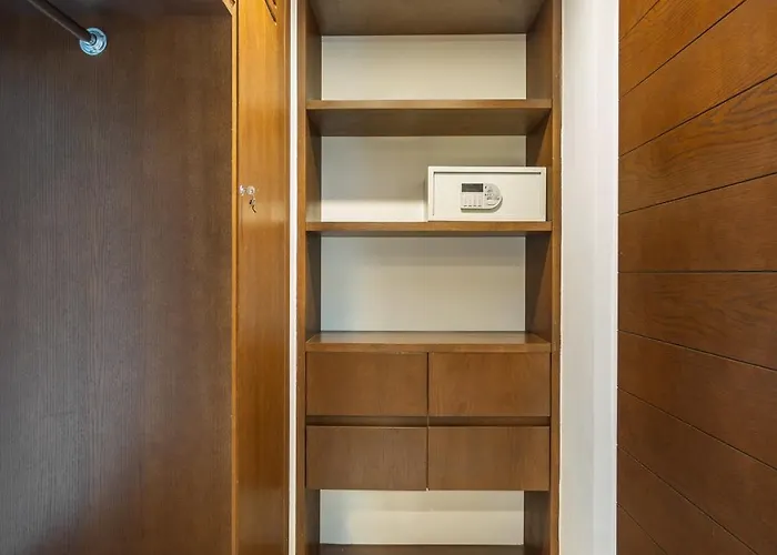 Tourist Luxury Dowtown Apartment